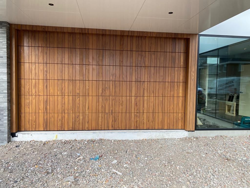 Houten Sectionaal Garagedeur: Stijlvolle en Functionele Oplossing voor Uw Garage
